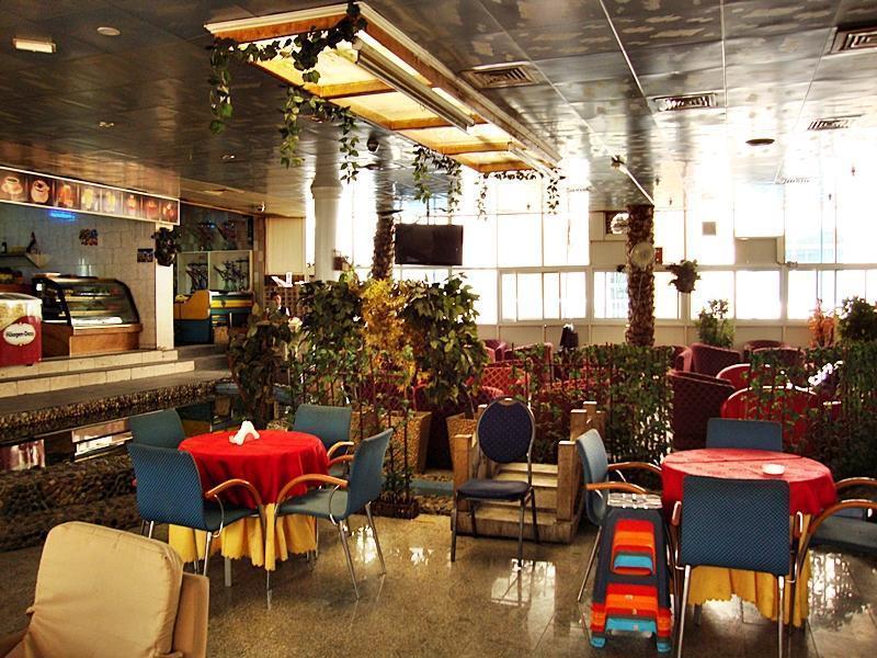 Oyo 366 Waves Hotel Αϊμάν Εξωτερικό φωτογραφία