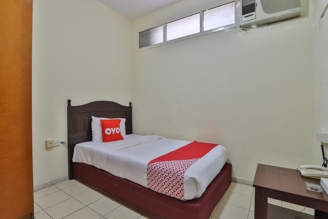 Oyo 366 Waves Hotel Αϊμάν Εξωτερικό φωτογραφία