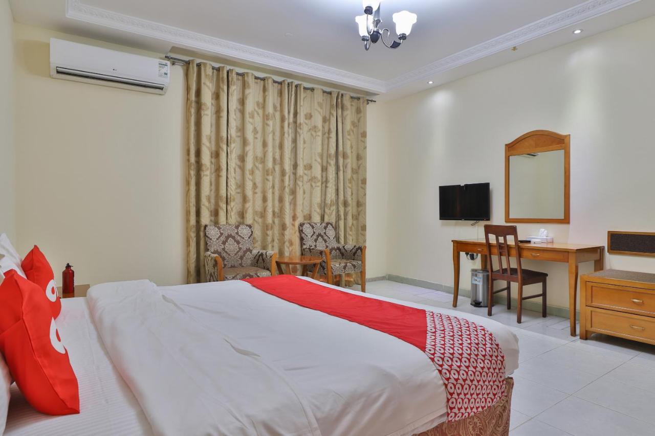 Oyo 366 Waves Hotel Αϊμάν Εξωτερικό φωτογραφία