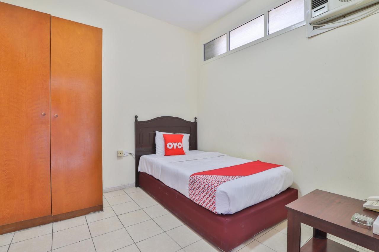 Oyo 366 Waves Hotel Αϊμάν Εξωτερικό φωτογραφία